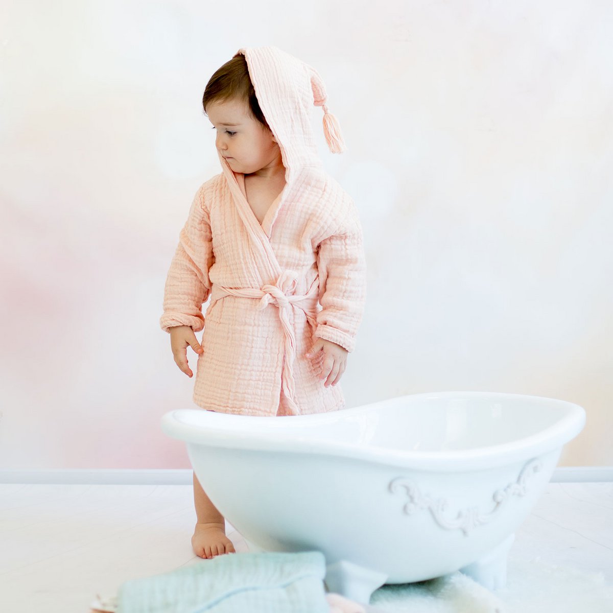 OrganicEra Biologische Mousseline Badjas, 1-2 jaar, Zalm